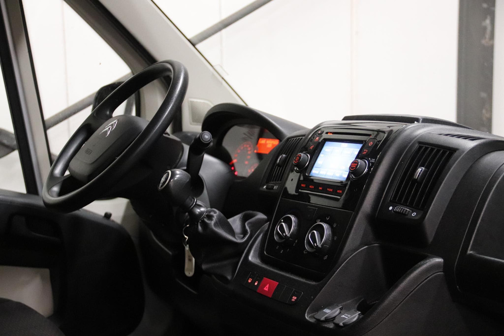 Citroën Jumper 35 2.0 BlueHDi 130 L2H2 AIRCO 11