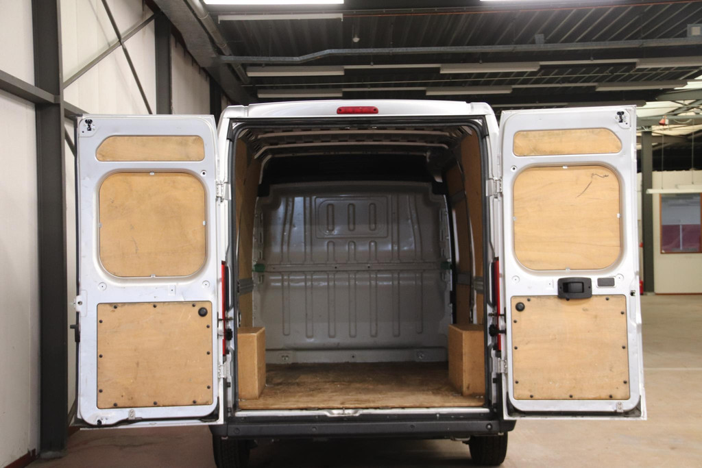 Citroën Jumper 35 2.0 BlueHDi 130 L2H2 AIRCO 3