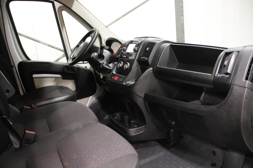 Citroën Jumper 35 2.0 BlueHDi 130 L2H2 AIRCO 10