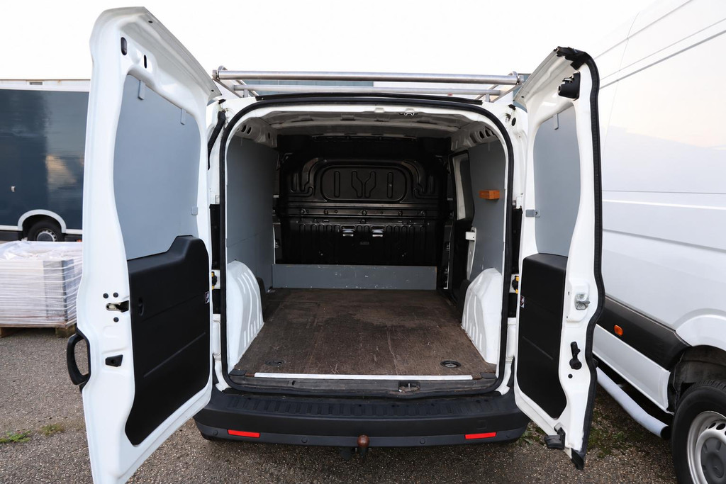 Fiat Doblò Cargo 1.6 MJ L2H1 Maxi 3 persoons 4