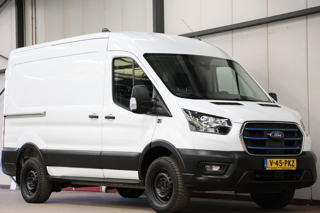 Ford E-Transit 350 L2H2 Trend 68 kWh 3