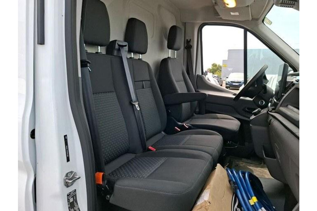 Ford E-Transit 350 L2H2 Trend 68 kWh 5