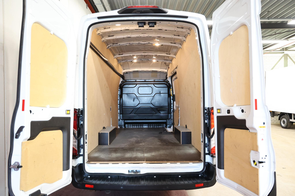 Ford E-Transit 350 L4H3 Trend 68 kWh 3