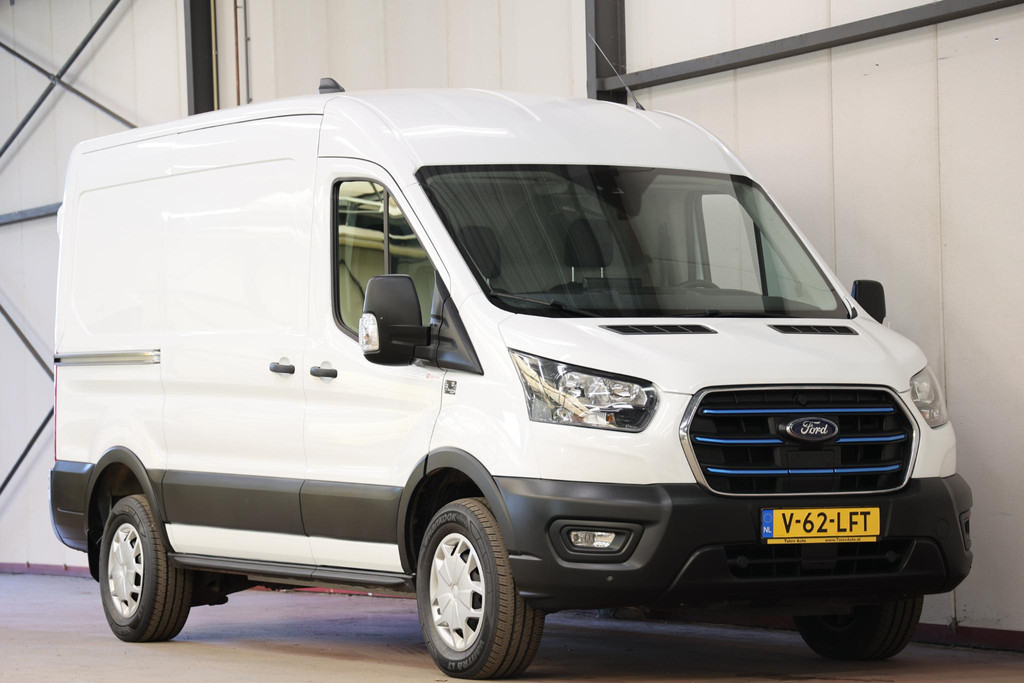 Ford E-Transit L2H2 Trend 68 kWh 3