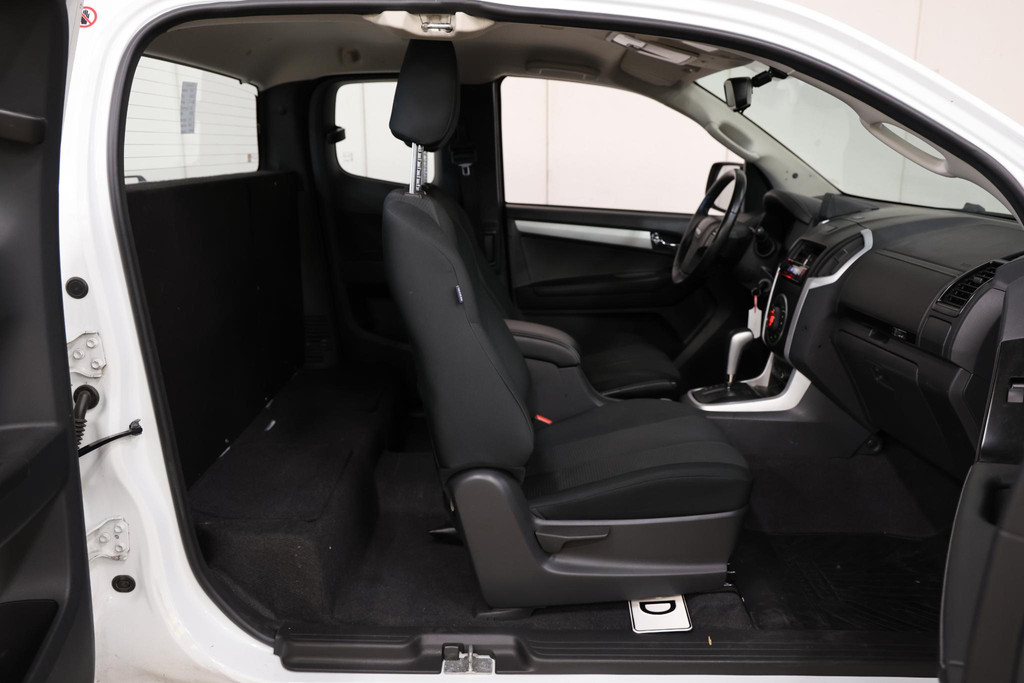 Isuzu D-max 1.9 Extended Cab 3500KG TREKHAAK EURO 6 7