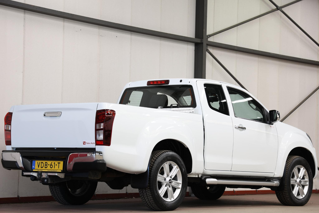 Isuzu D-max 1.9 Extended Cab AUTOMAAT 3500KG TREKHAAK EURO 6 2