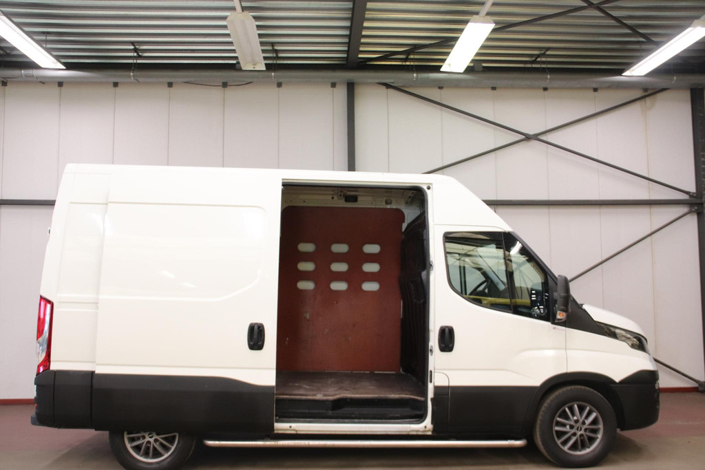 Iveco Daily 35S14V 2.3 L2H2 MET 3500 KG Trekvermogen 5