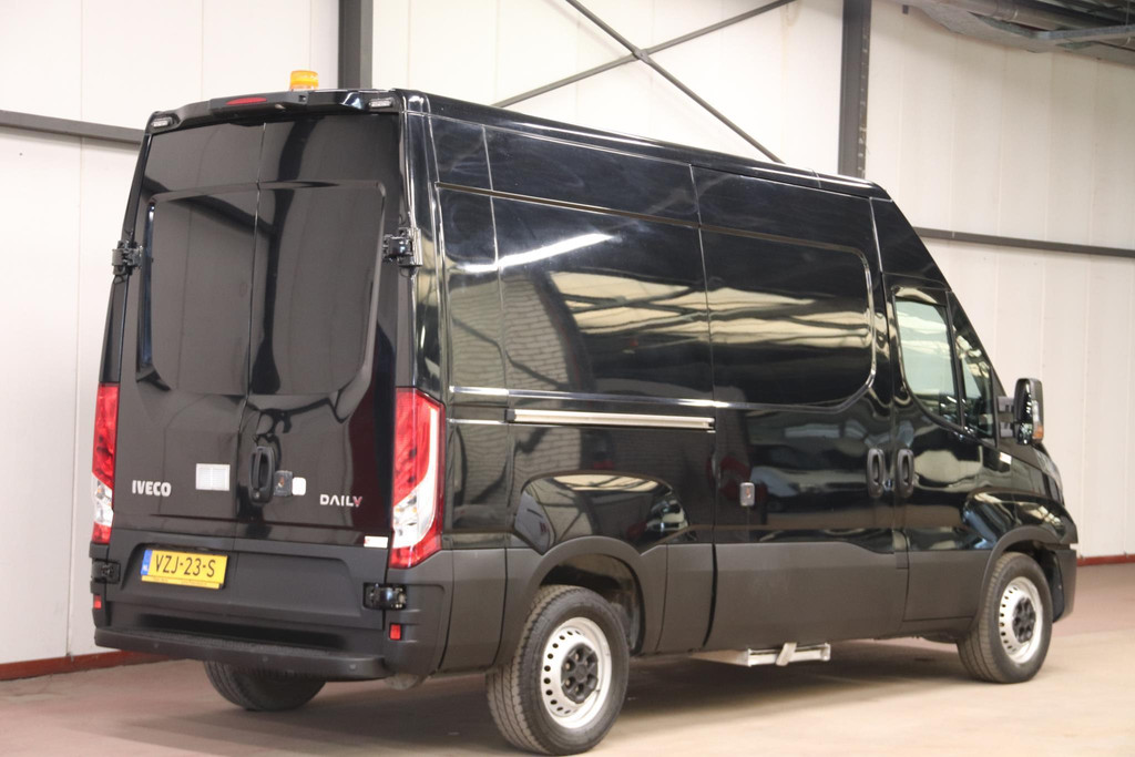 Iveco Daily 35S16V 2.3 L2H2 160PK 3500 KG TREKVERMOGEN EURO 6 2
