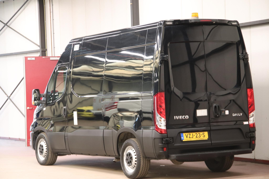 Iveco Daily 35S16V 2.3 L2H2 160PK 3500 KG TREKVERMOGEN EURO 6 5