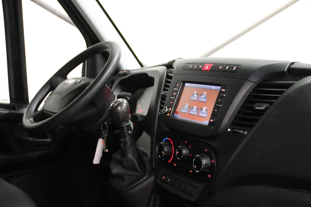 Iveco Daily 35S16V 2.3 L2H2 160PK 3500 KG TREKVERMOGEN EURO 6 9