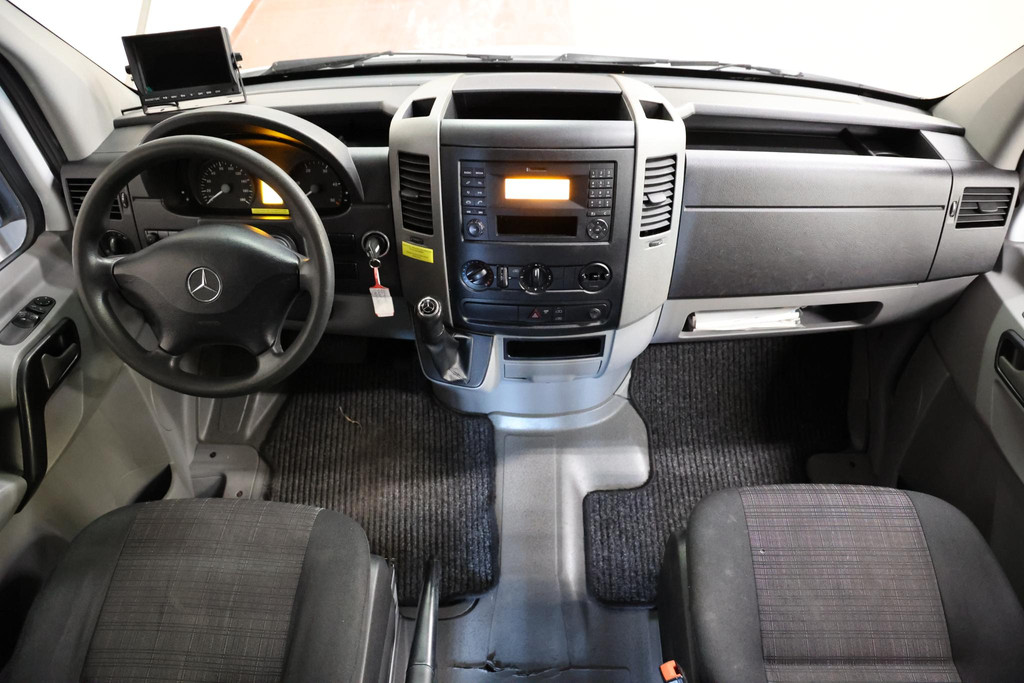 Mercedes-Benz Sprinter 311 2.2 CDI AUTOMAAT L3H2 POST NL EURO 6 6