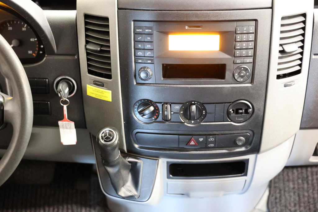 Mercedes-Benz Sprinter 311 2.2 CDI AUTOMAAT L3H2 POST NL EURO 6 7