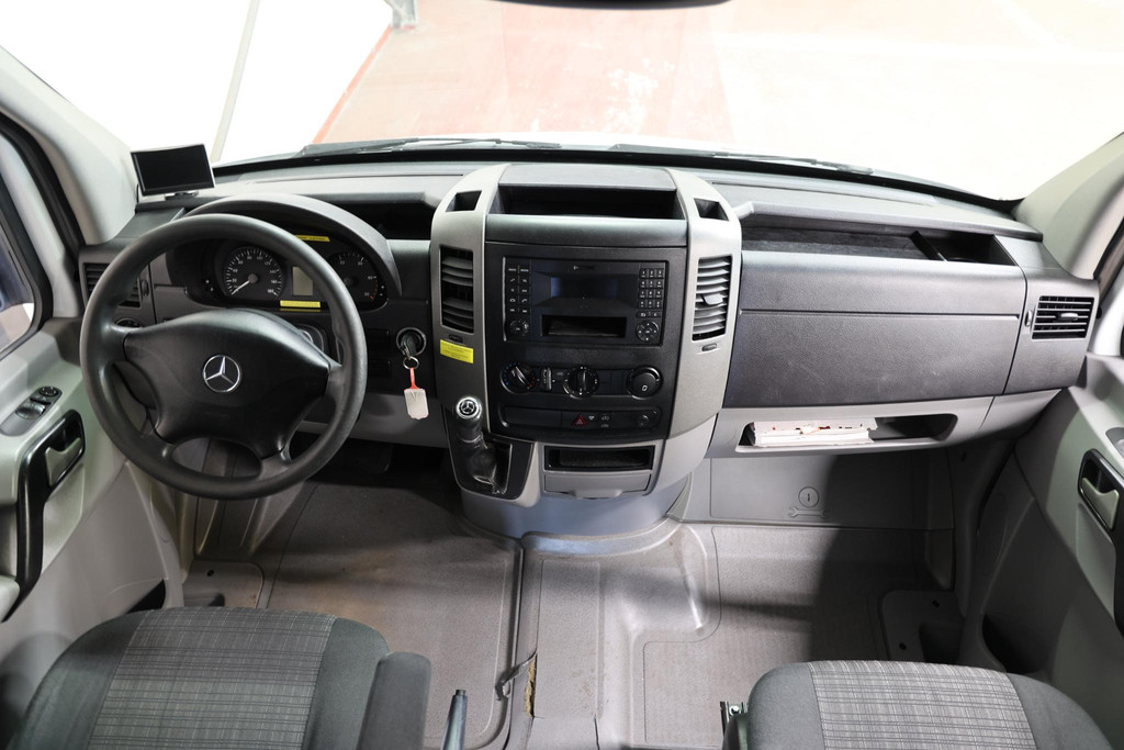 Mercedes-Benz Sprinter 311 2.2 CDI AUTOMAAT L3H2 POST NL EURO 6 6