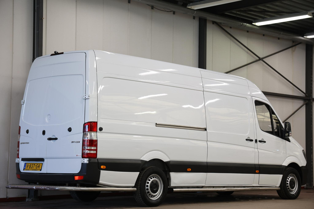 Mercedes-Benz Sprinter 311 2.2 CDI AUTOMAAT L3H2 POST NL EURO 6 2