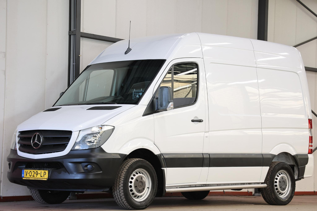 Mercedes-Benz Sprinter 311 2.2 CDI LAADKLEP POST NL 2