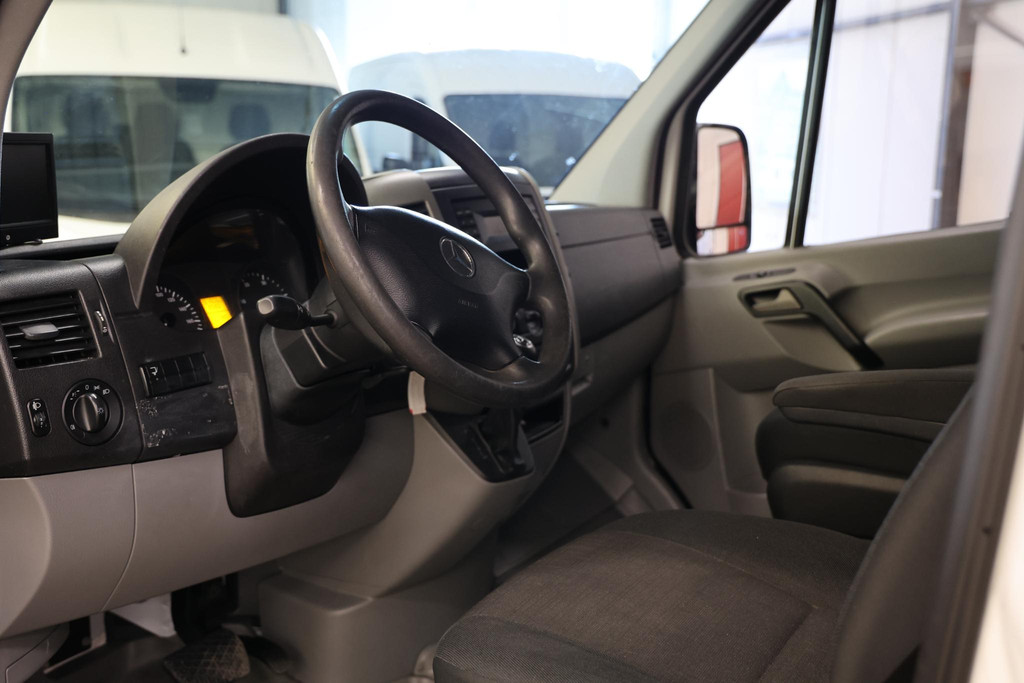 Mercedes-Benz Sprinter 311 2.2 CDI LAADKLEP POST NL 10
