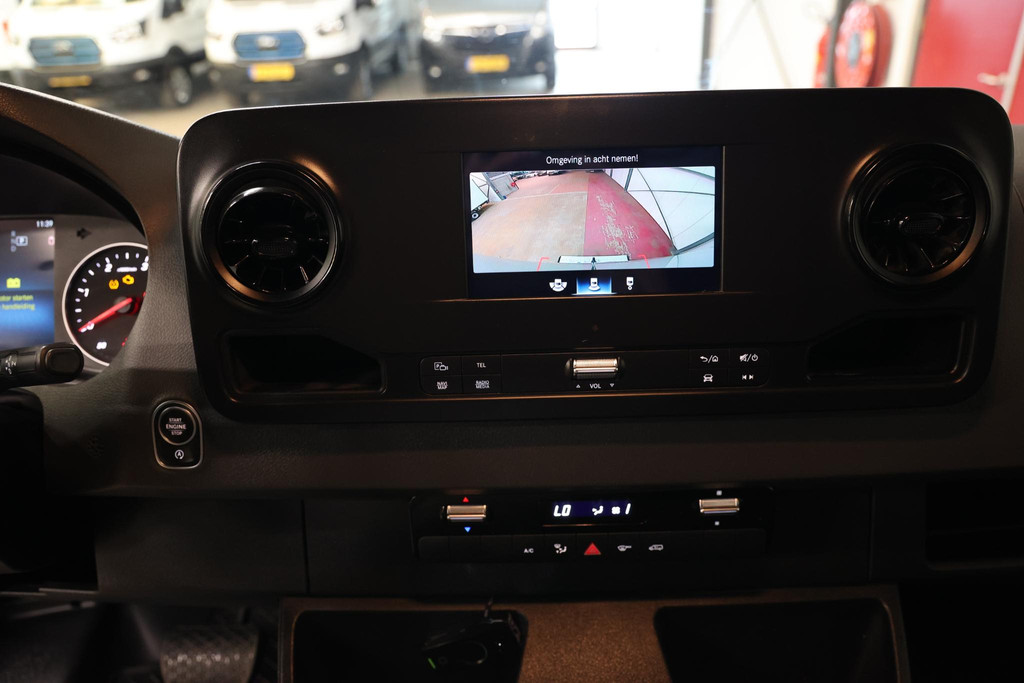 Mercedes-Benz Sprinter 316 2.2 CDI L2H2 AUTOMAAT TREKHAAK 3500KG TREKVERM 9