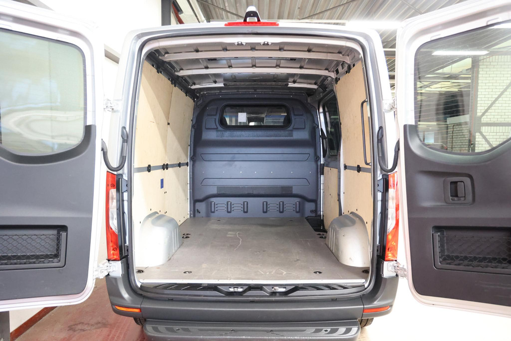 Mercedes-Benz Sprinter 317 L1H1 170PK 2000KG TREKVERMOGEN 5