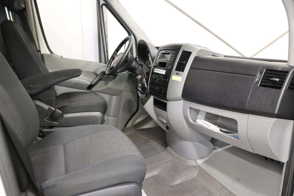 Mercedes-Benz Sprinter L3H2 AUTOMAAT POST NL SCHAPPEN EURO 6 4