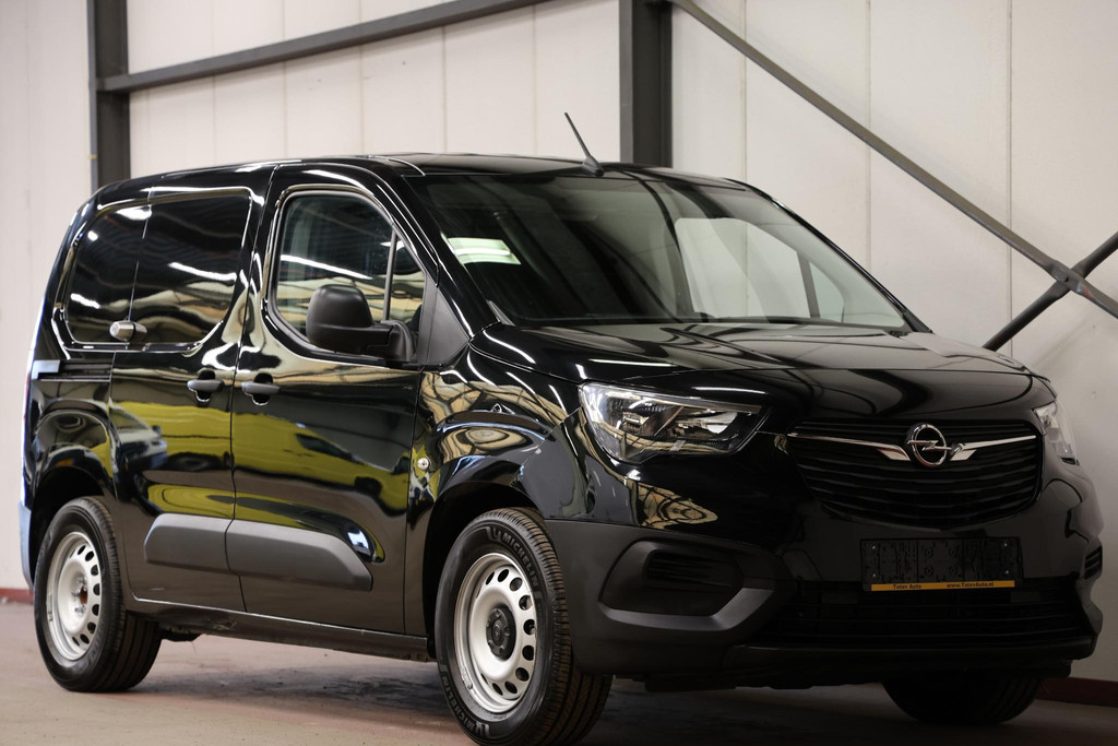 Opel Combo-e L1H1 50 kWh AIRCO PDC 2