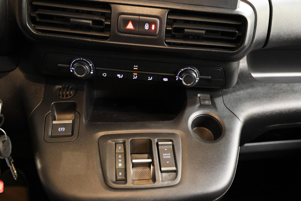 Opel Combo-e L1H1 50 kWh AIRCO PDC 11