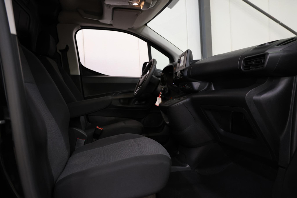 Opel Combo-e L1H1 50 kWh AIRCO PDC 6