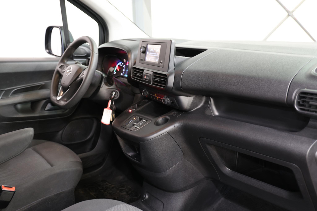 Opel Combo-e L1H1 50 kWh AIRCO PDC 8