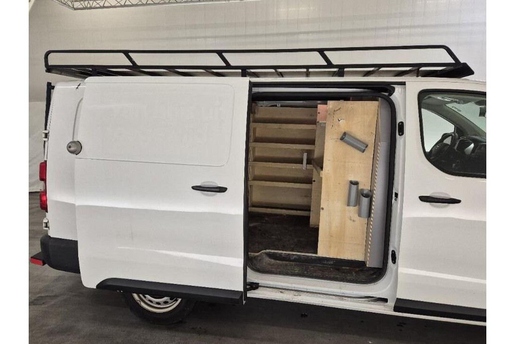Opel Vivaro 2.0 CDTI L3H1 IMPERIAAL TREKHAAK 2500KG 6