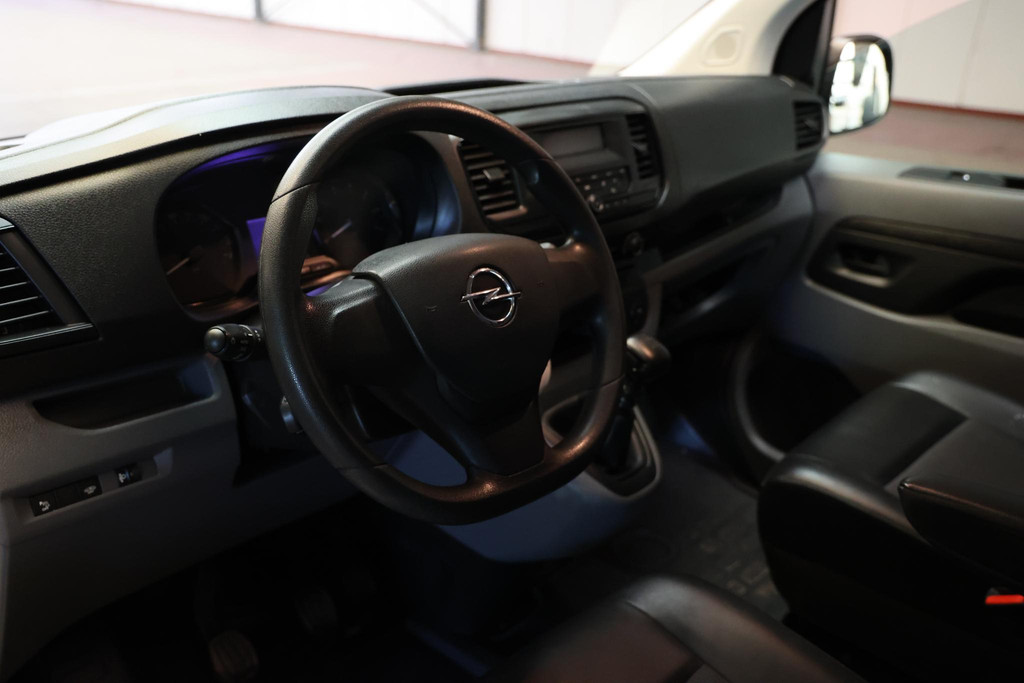 Opel Vivaro 2.0 CDTI L3H1 LANG IMPERIAAL 2500 KG TREKHAAK 10