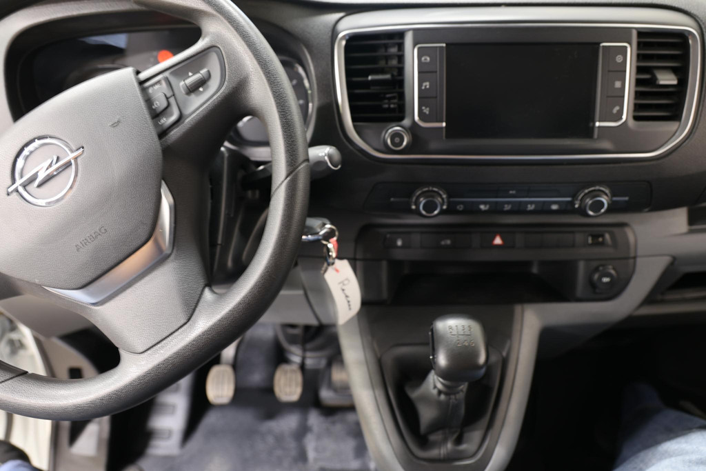 Opel Vivaro 2.0 CDTI L3H1 LANG IMPERIAAL TREKHAAK 3PERS 12