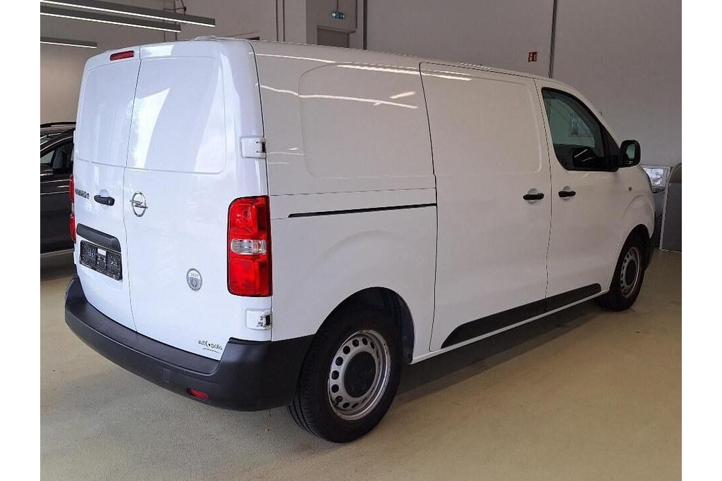 Opel Vivaro-e L2H1 Edition 50 kWh CARPLAY ACHTERUITRIJCAMERA 2