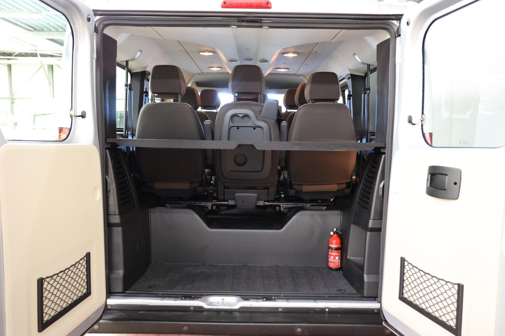 Peugeot Boxer 141 PK PERSONENBUS 9 PERSOONS 6