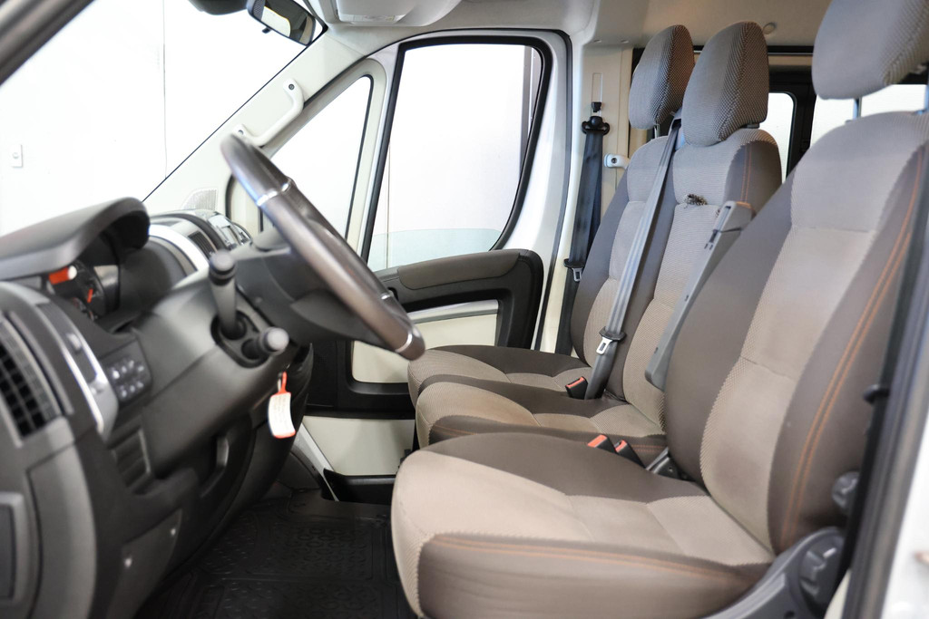 Peugeot Boxer 141 PK PERSONENBUS 9 PERSOONS 7