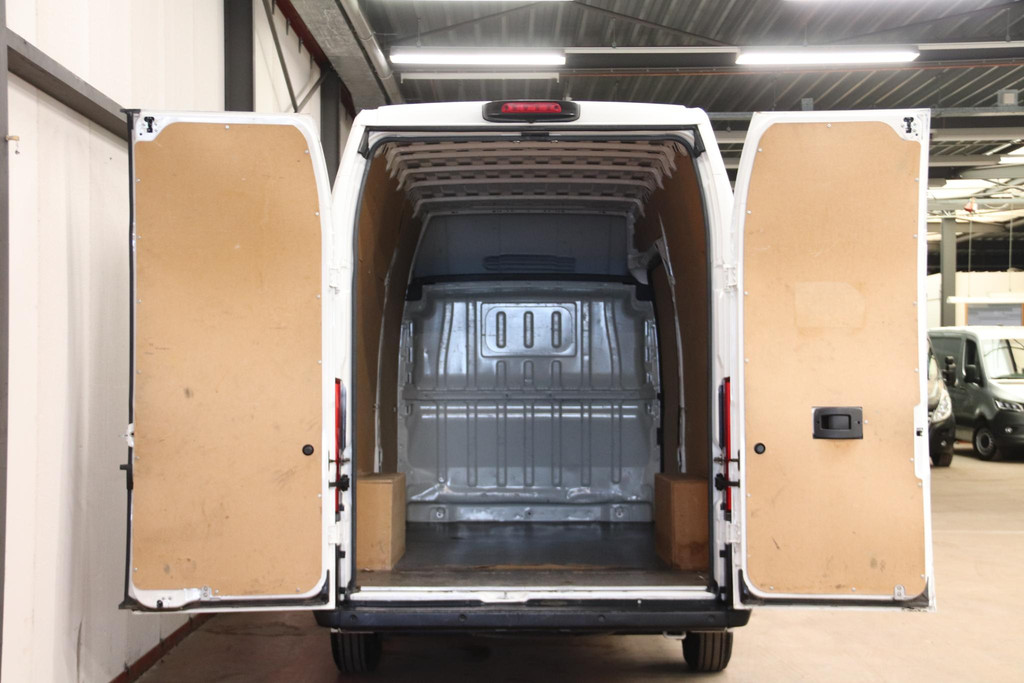 Peugeot Boxer 2.2 BlueHDi 140 L4H3 ACHTERUITRIJCAMERA 4