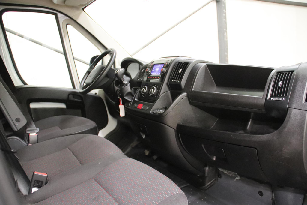 Peugeot Boxer 435 2.2 BlueHDi L4H2 AIRCO ACHTERUITRIJCAMERA 10