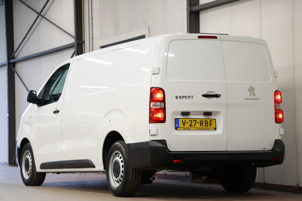 Peugeot Expert 2.0 BlueHDI 120 L3H1 LANG 2500KG TREKVERMOGEN 2