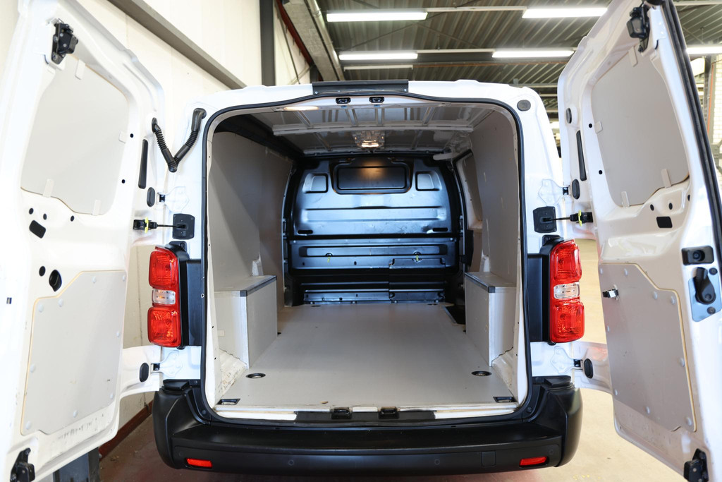 Peugeot Expert 2.0 BlueHDI 120 L3H1 LANG 2500KG TREKVERMOGEN 5