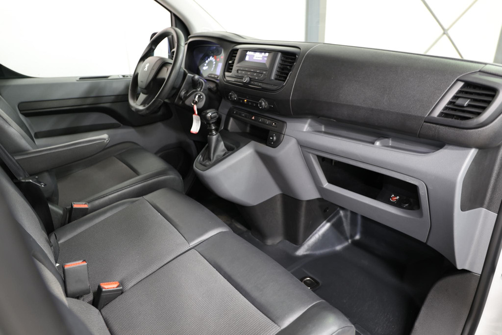 Peugeot Expert 2.0 BlueHDI 120 L3H1 LANG 2500KG TREKVERMOGEN 7