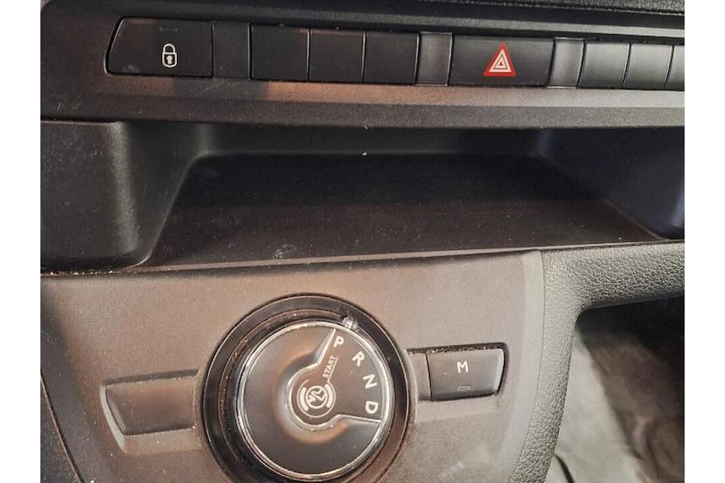 Peugeot Expert 2.0 BlueHDI 145 AUTOMAAT DUBBEL CABINE DC 9