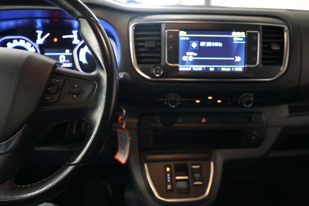 Peugeot e-Expert Premium 75 kWh LANG Camera Carplay 9