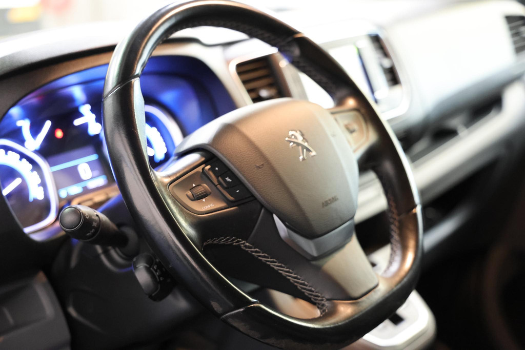 Peugeot e-Expert Premium 75 kWh LANG Camera Carplay 10