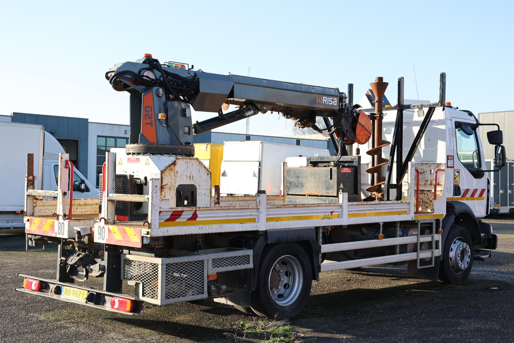 Renault MIDLUM D240 DTI 4x2 Risa G2T drilling installation 4