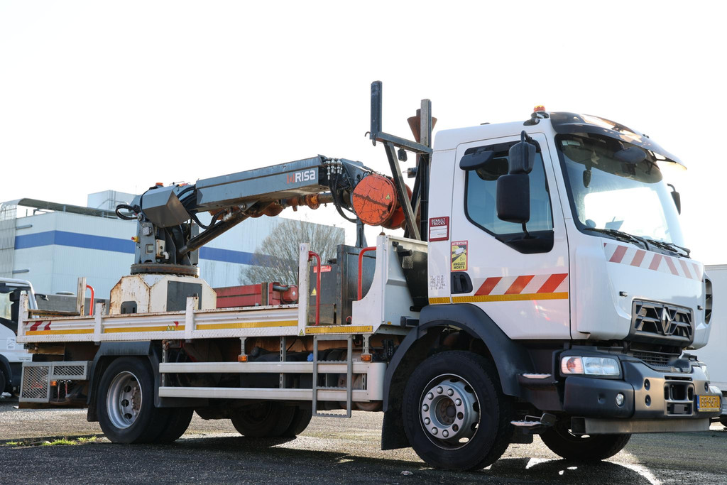 Renault MIDLUM D240 DTI 4x2 Risa G2T drilling installation 5