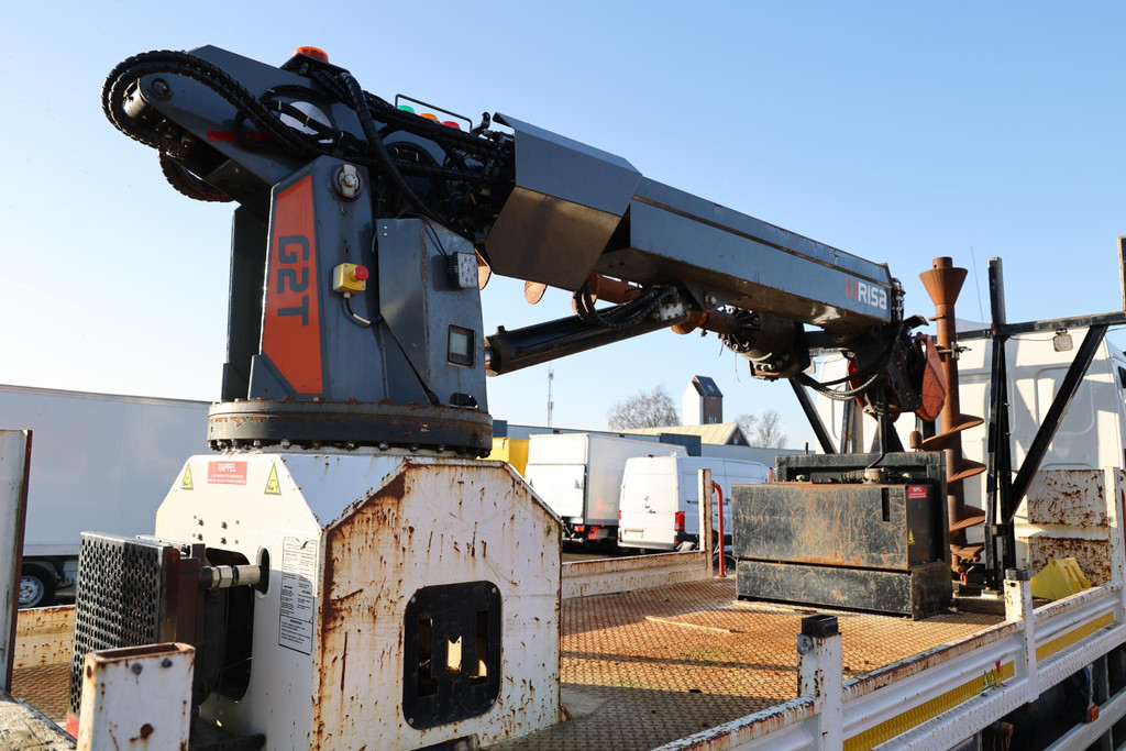 Renault MIDLUM D240 DTI 4x2 Risa G2T drilling installation 6