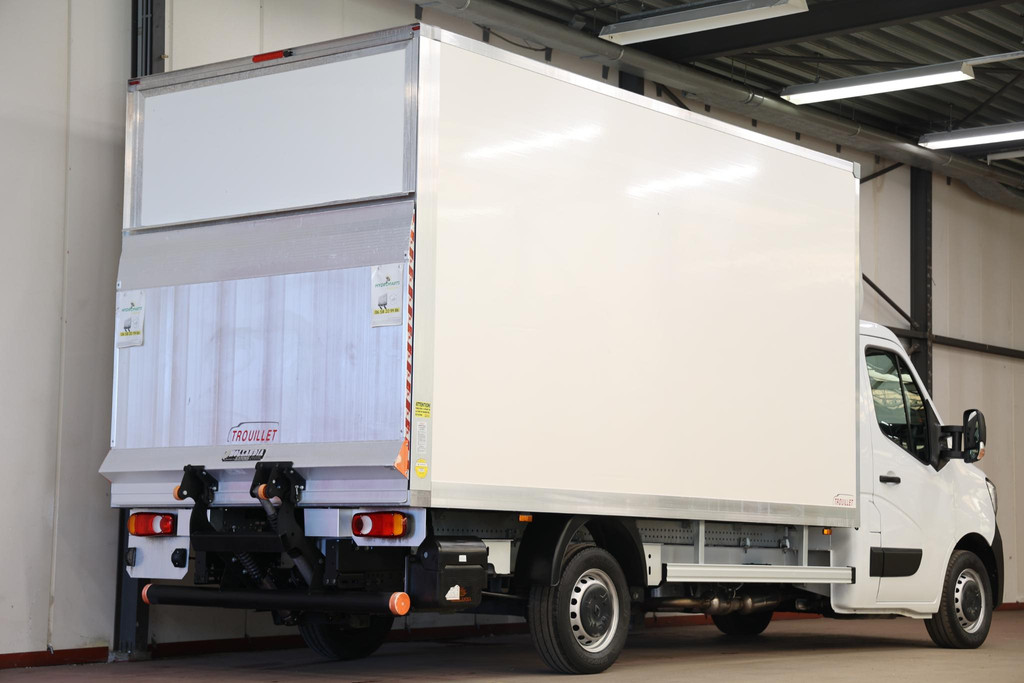 Renault Master 2.3 dCi 145pk Bakwagen laadklep 1000 kg LAADVERMOG 2
