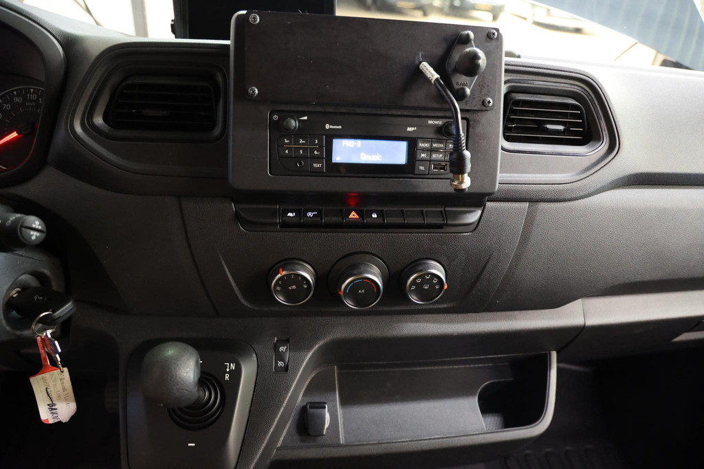 Renault Master 2.3 dCi 150 BAKWAGEN LOWLINER AUTOMAAT 7