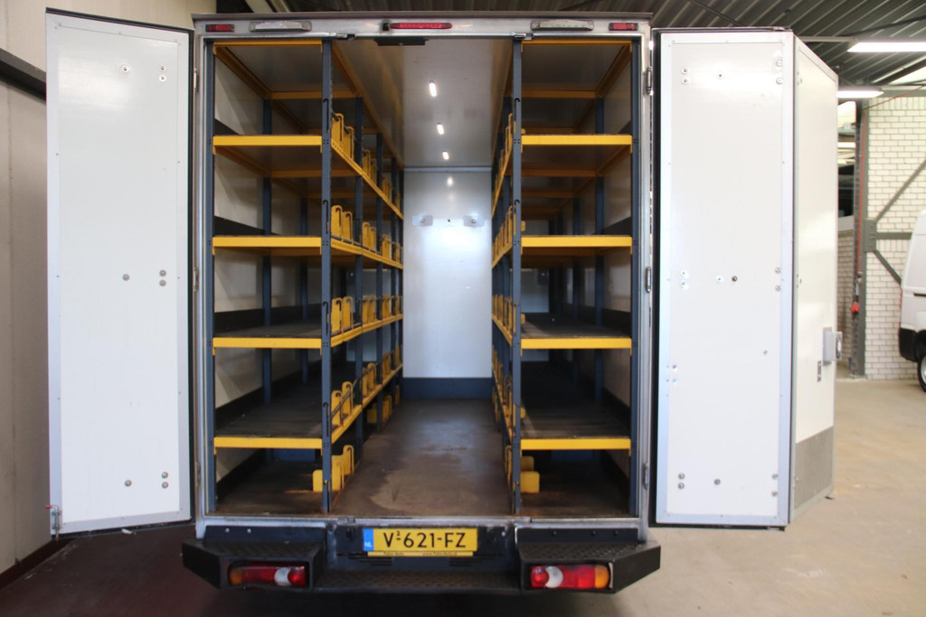Renault Master 2.3 dCi 150 PK HANDGESCHAKELD LOWLINER 3