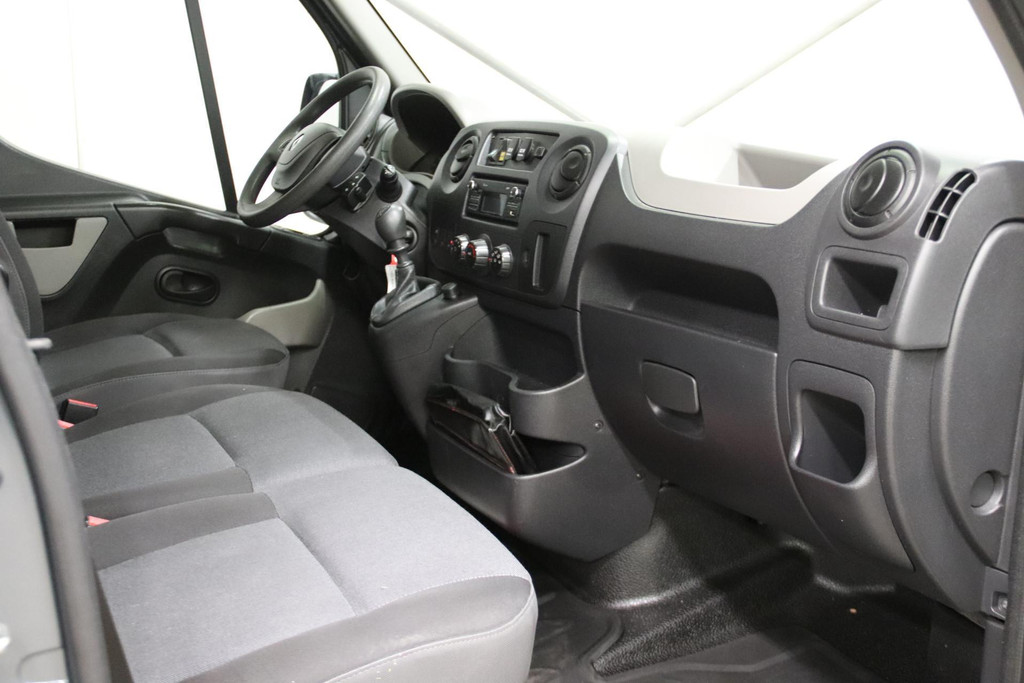 Renault Master 2.3 dCi 150 PK HANDGESCHAKELD LOWLINER 5