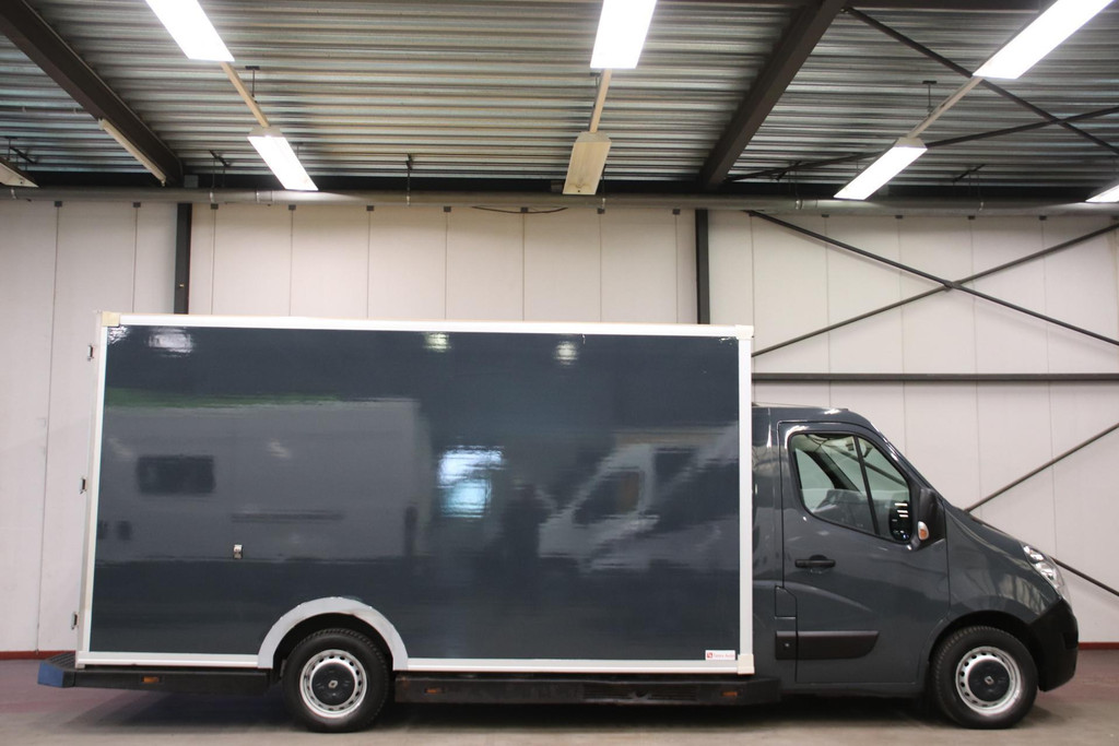 Renault Master 2.3 dCi 150 PK HANDGESCHAKELD LOWLINER 8