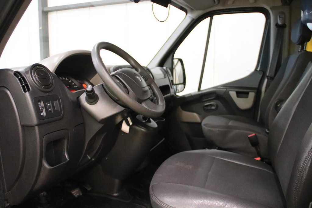 Renault Master 2.3 dCi 170PK AUTOMAAT BAKWAGEN LOWLINER 5